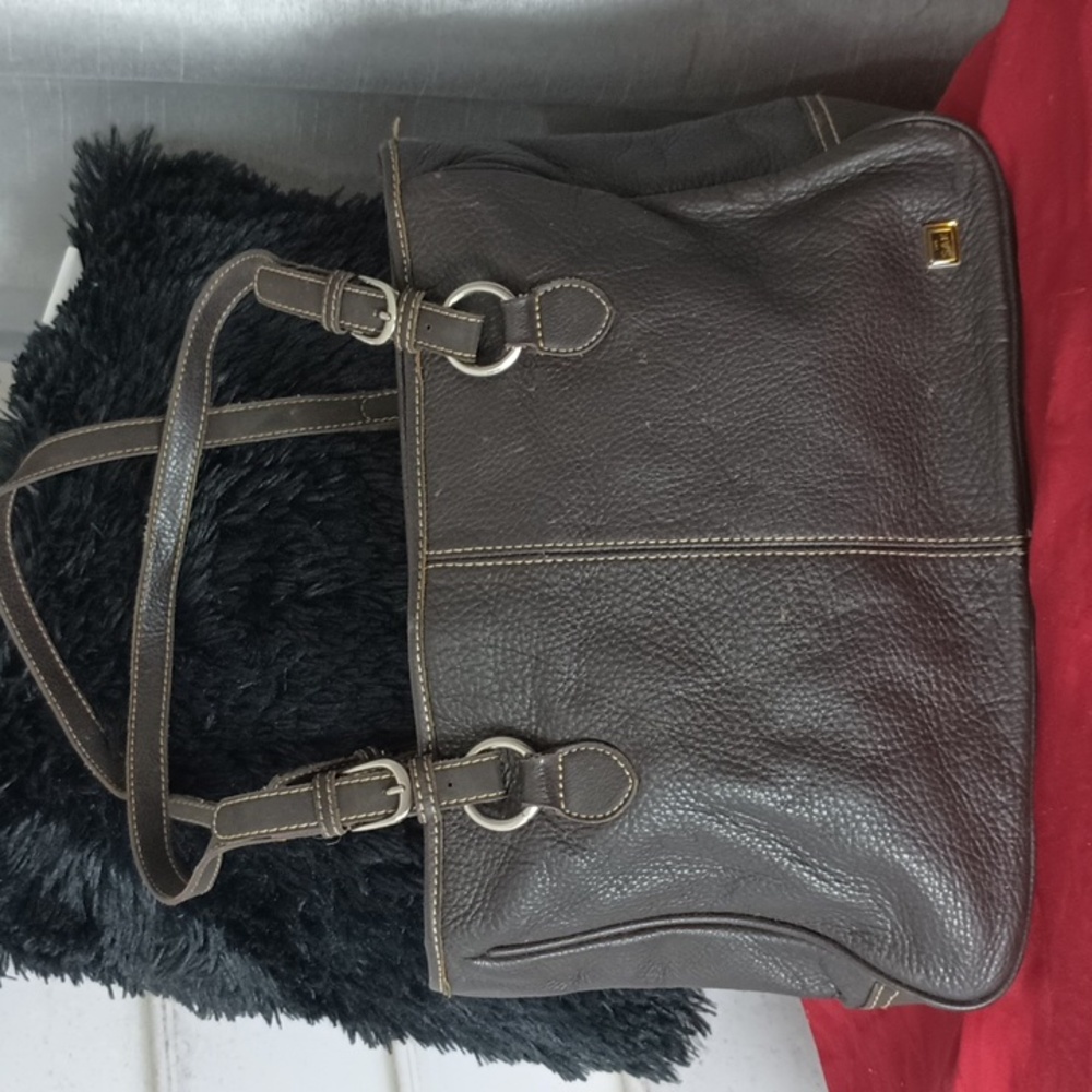 The Sak LEATHER body purse original